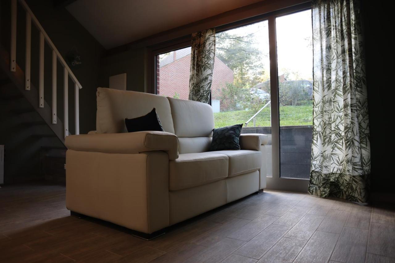 Chalet Kiwi Hastiere-par-dela Extérieur photo
